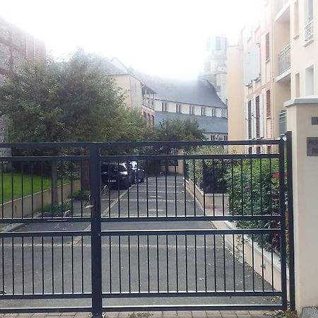 Cote Lavoir A Honfleur, Parking Prive, Ascenseur Bagian luar foto